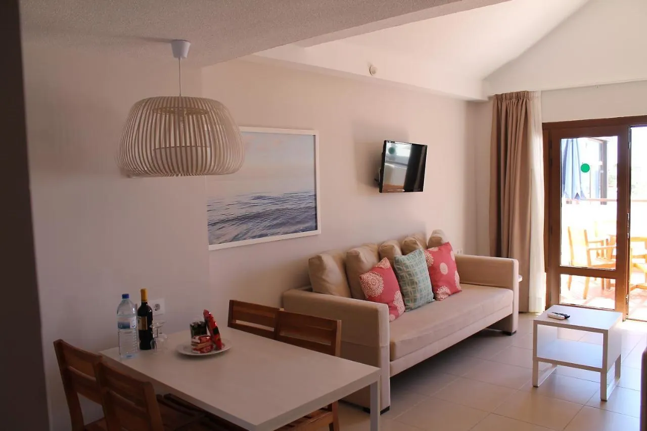 Grupotel Flamingo Beach Playa Blanca Apart Otel