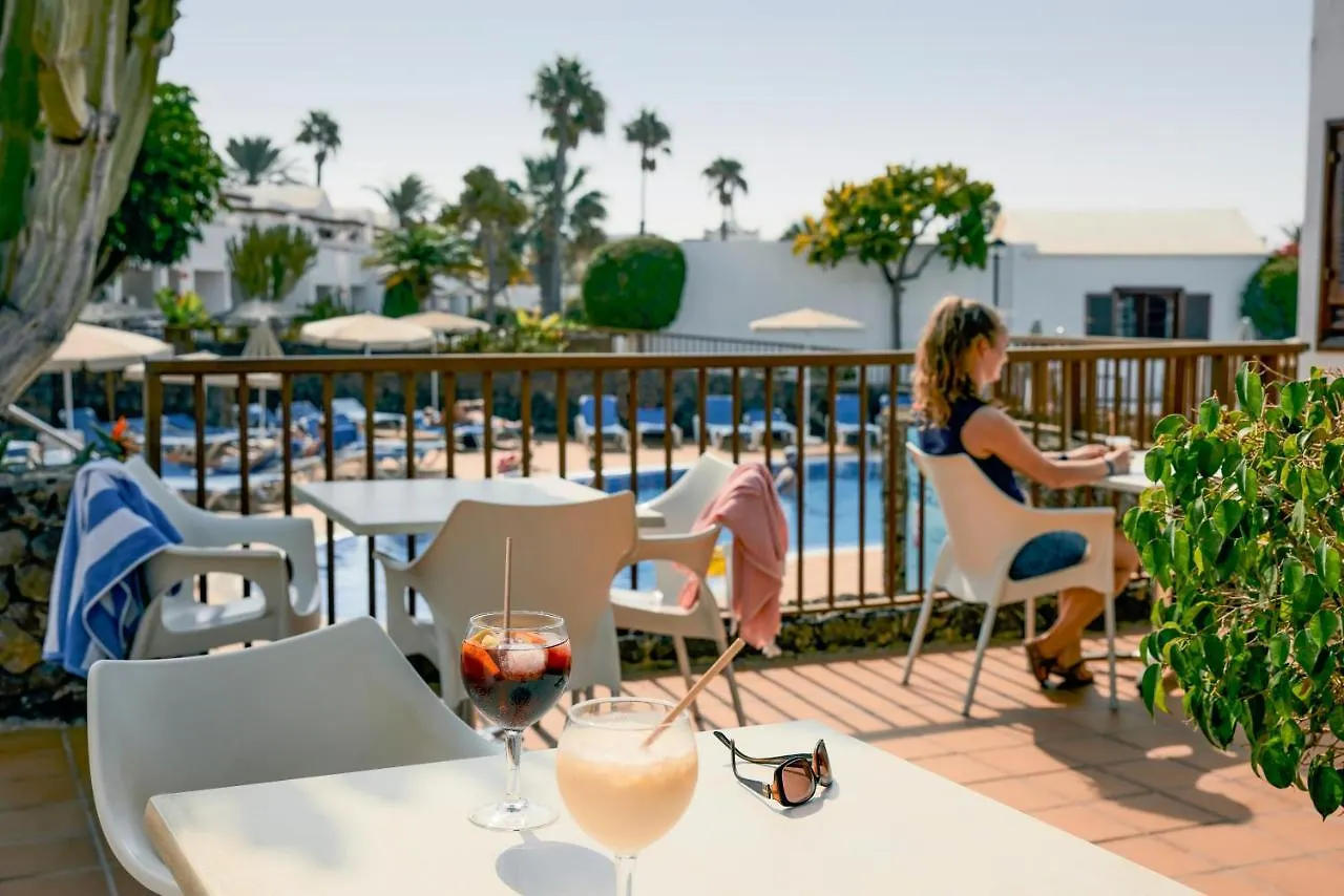 Grupotel Flamingo Beach Playa Blanca  Aparthotel
